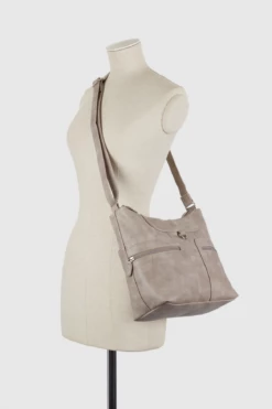 D Ring Large Crossbody Bag -Luggage Sales Shop 3163860 4 f24183de 47ff 427e a01f d75a80a7cf8e