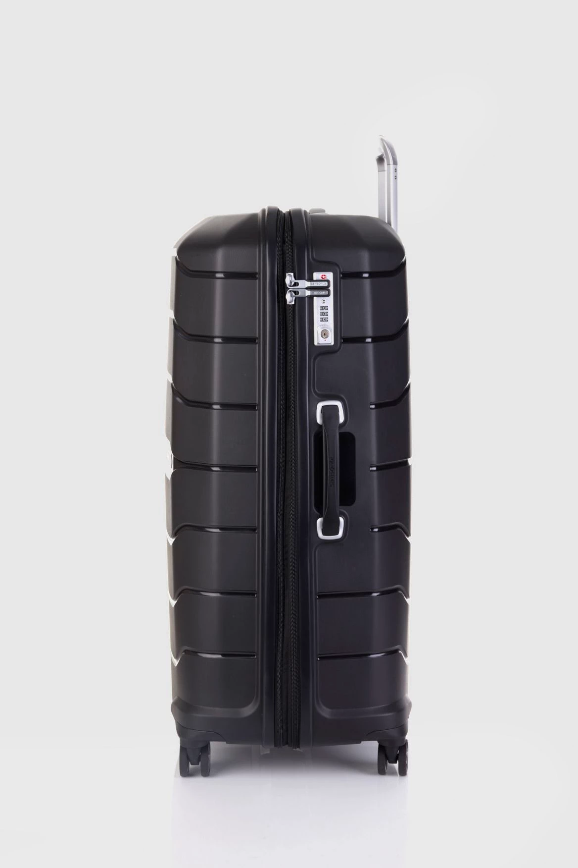 Samsonite Oc2lite 81cm Suitcase 4 Samsonite Oc2lite 81cm Suitcase - Image 2