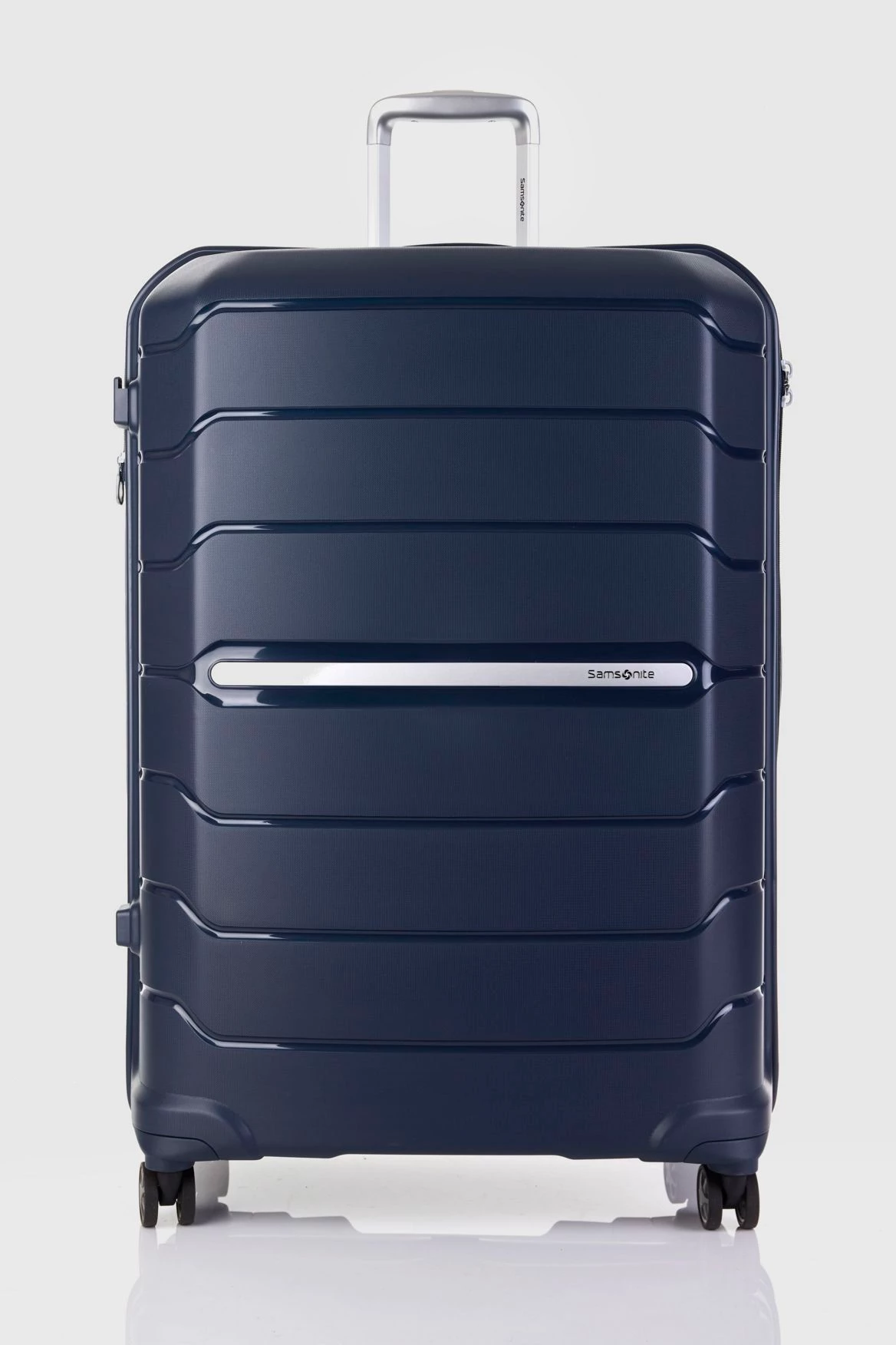 Samsonite Oc2lite 81cm Suitcase 5 Samsonite Oc2lite 81cm Suitcase - Image 3