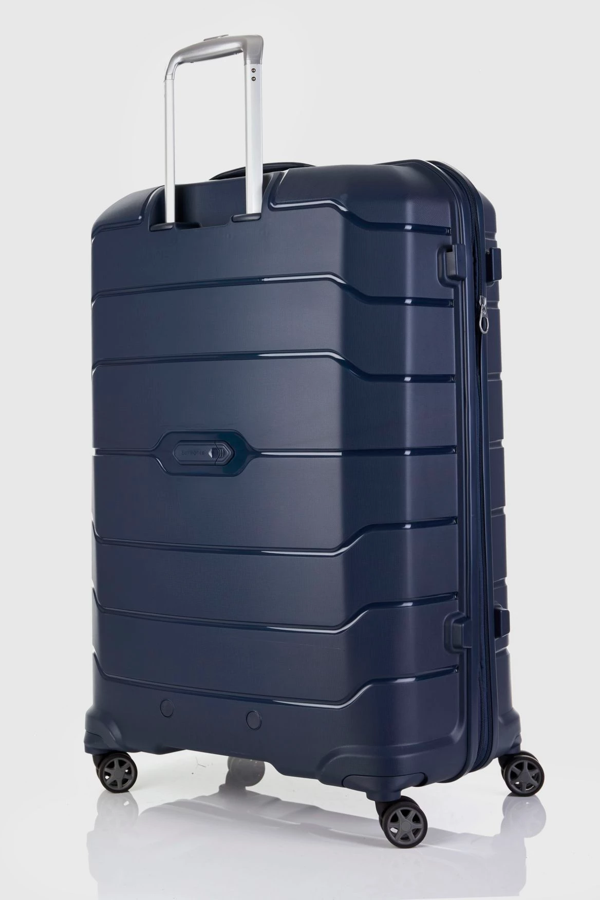 Samsonite Oc2lite 81cm Suitcase 9 Samsonite Oc2lite 81cm Suitcase - Image 7