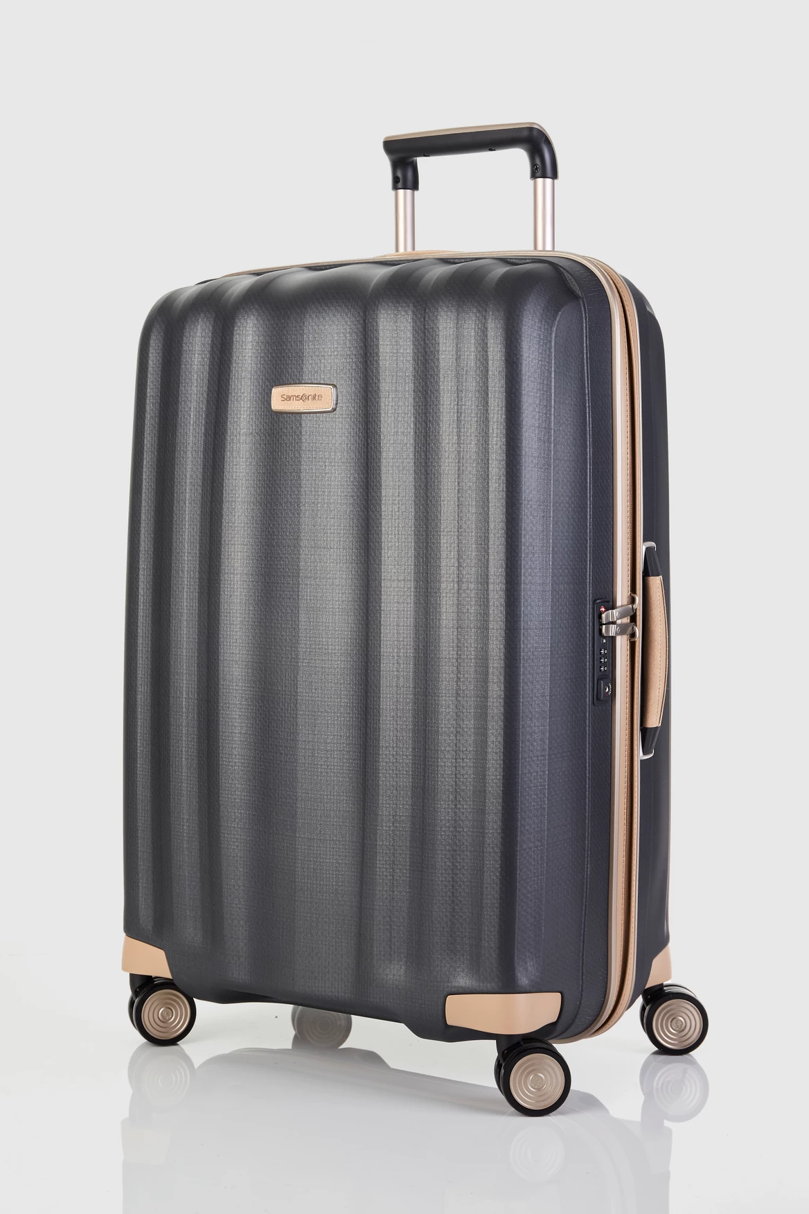Samsonite Lite Cube Prime 76cm Suitcase 3 Samsonite Lite Cube Prime 76cm Suitcase