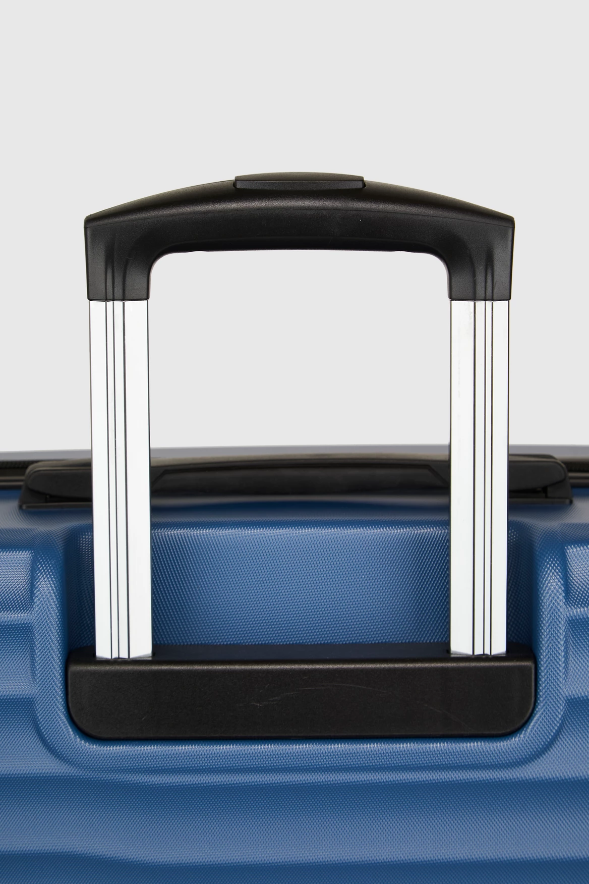 Berlin 55cm Suitcase 10 Berlin 55cm Suitcase - Image 8