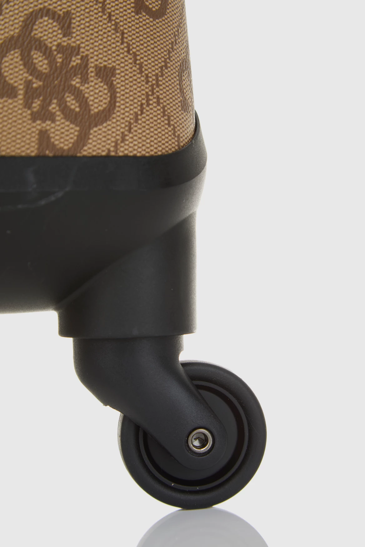 Guess Berta 76cm Suitcase 8 Guess Berta 76cm Suitcase - Image 6