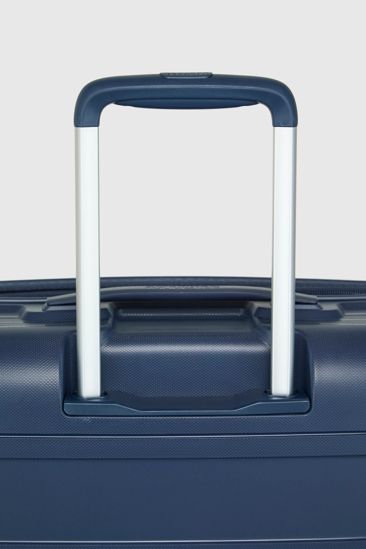 American Tourister Light Max 69cm Case 10 American Tourister Light Max 69cm Case - Image 8