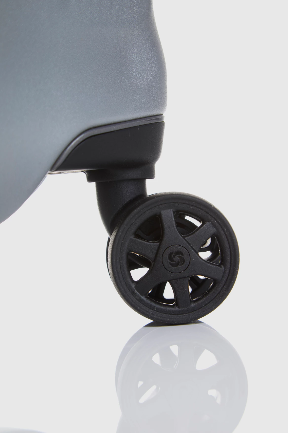 Samsonite Nuon 55cm Suitcase 8 Samsonite Nuon 55cm Suitcase - Image 6