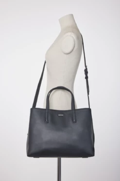 Calvin Klein Must Tote Bag -Luggage Sales Shop 3210189 4