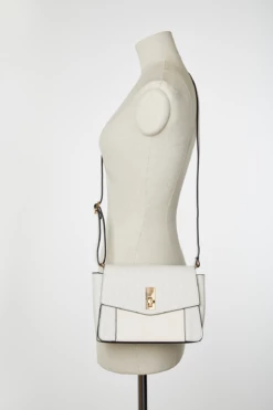 Signature Crossbody Bag -Luggage Sales Shop 3211149 4