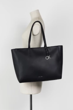 Calvin Klein Medium Shopper Bag 9 Calvin Klein Medium Shopper Bag -Luggage Sales Shop 3211560 4