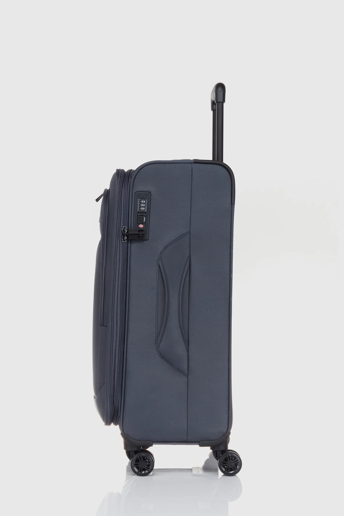 Rhine 69cm Suitcase 4 Rhine 69cm Suitcase - Image 2