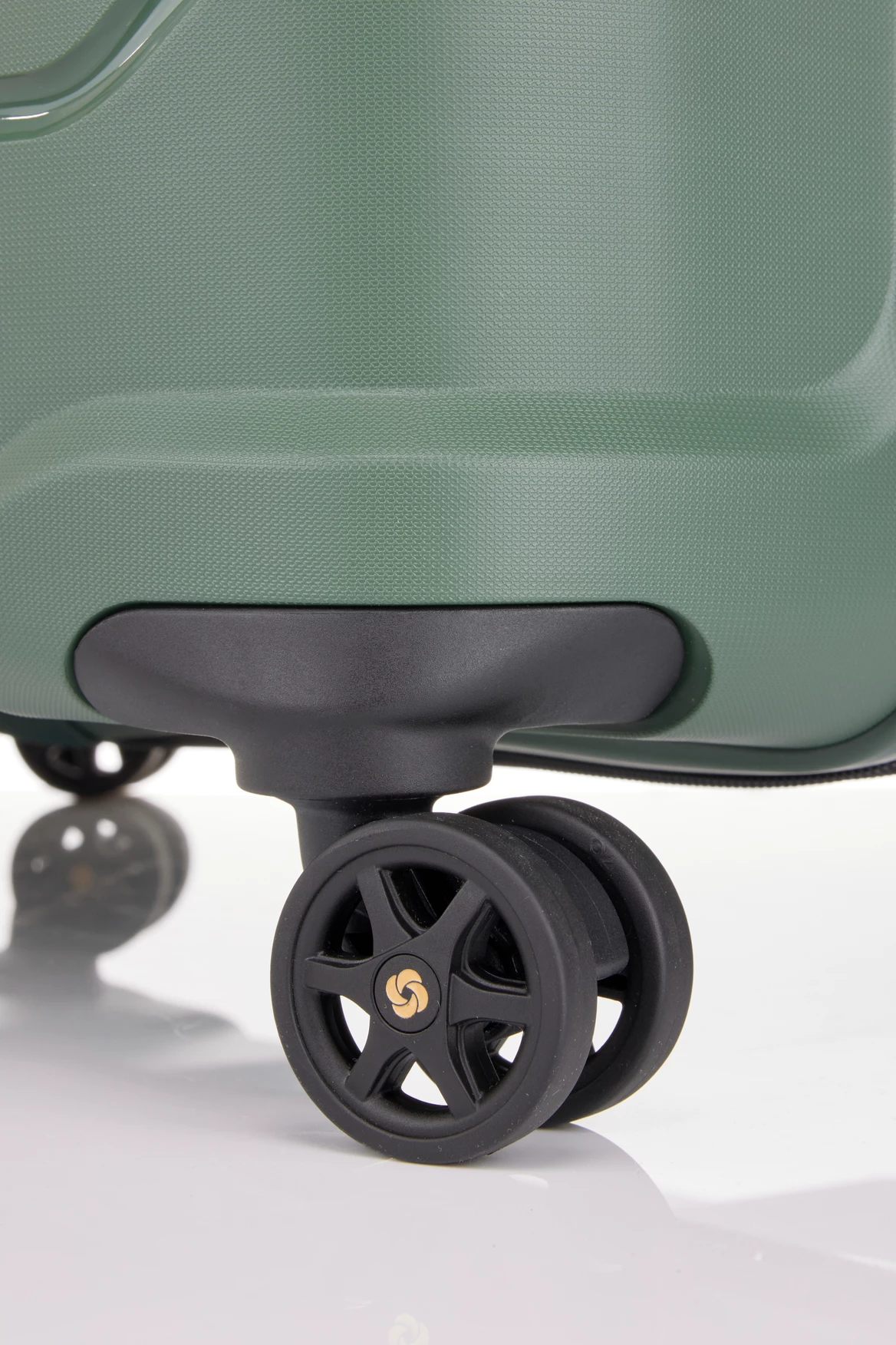 Samsonite Oc2lite 55cm Suitcase 8 Samsonite Oc2lite 55cm Suitcase - Image 6